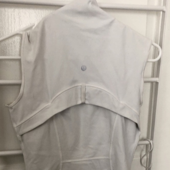 lululemon vest - Picture 2 of 2